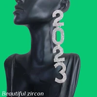new luxury women shiny exquisite rhinestone custom 2023 pendant exaggerated earrings fashion crystal digital pendant earrings