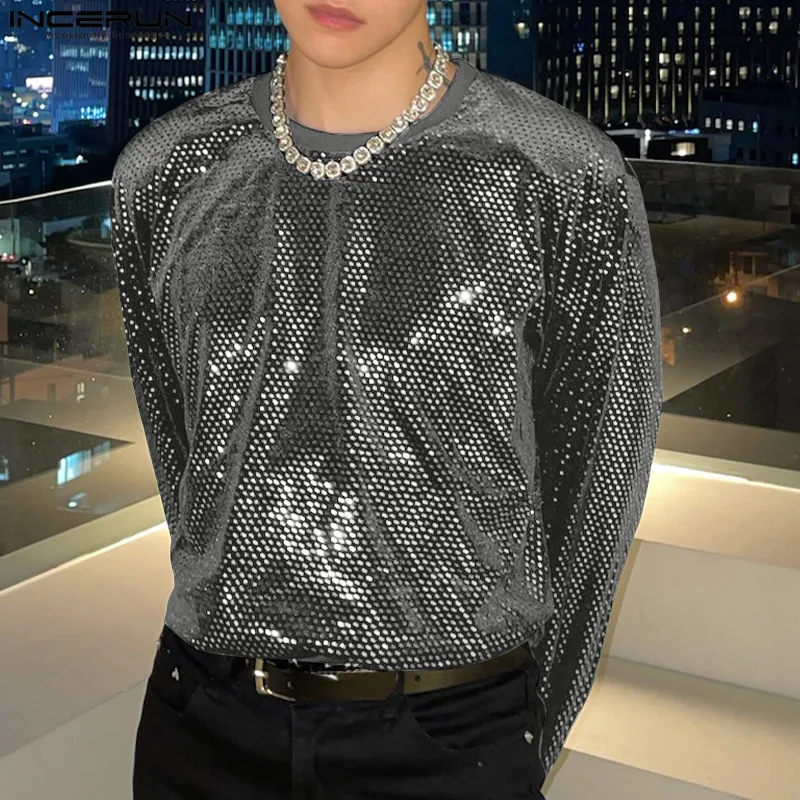 

Футболка мужская блестящая составного кроя с круглым вырезом и длинным рукавом