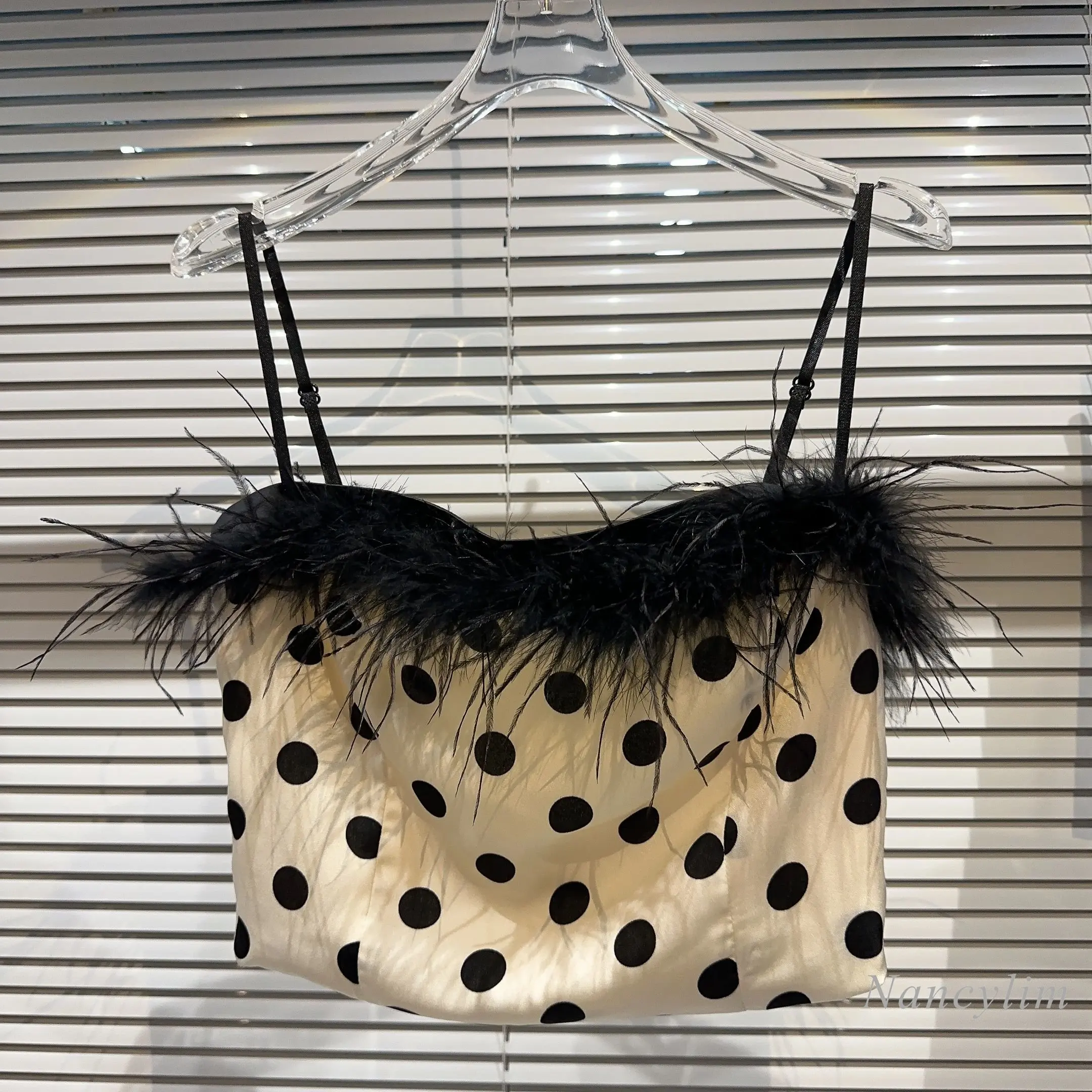 

2023 Summer New Ostrich Feather Rough Edge Polka Dot Camisole Women Elegant Socialite Camisoles Tops