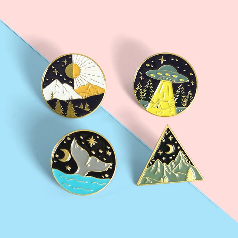 2PCS New Planet Series Brooch Creative Starry Sky Mountain Peak Spaceship Shaped Alloy Paint Brooch Badge enamel pin  Fashion