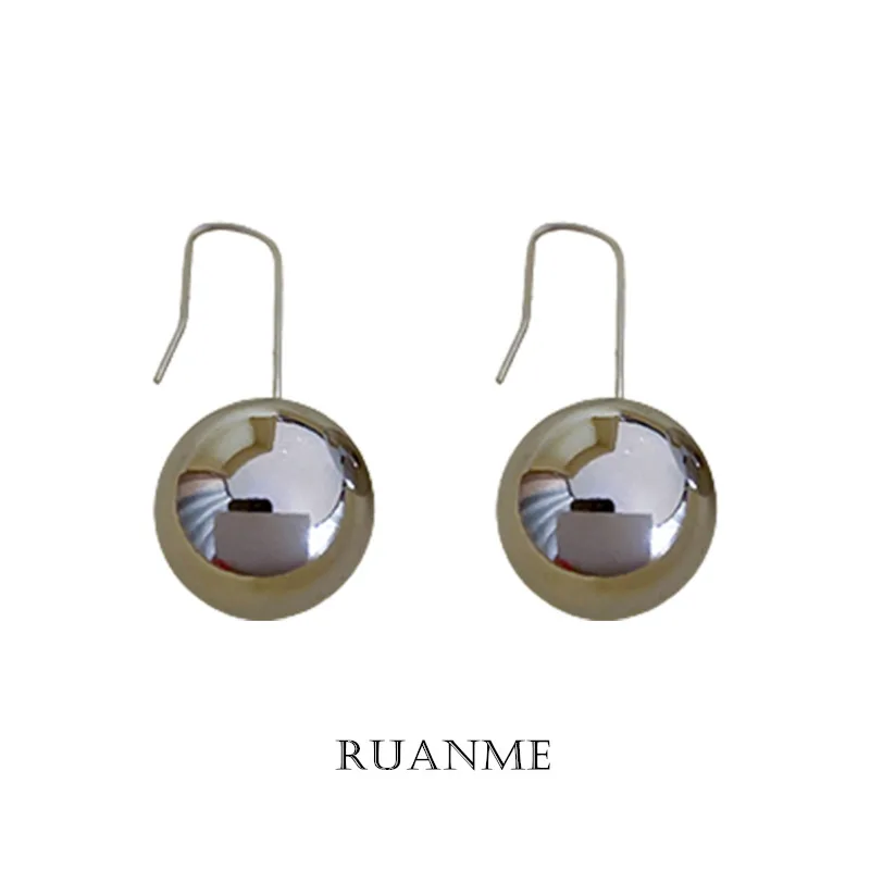 

European And American Fashion Exaggerated Contracted Geometric Metal Ball Earrings Restoring Ancient Ways Women Jewelry Gifts