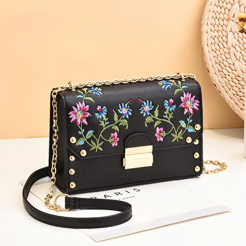 

Embroidered Trendy Fashion Messenger Handbag Large Capacity Women's Bag Leather Wallets Luxury Brand Designer One-shoulder Bags