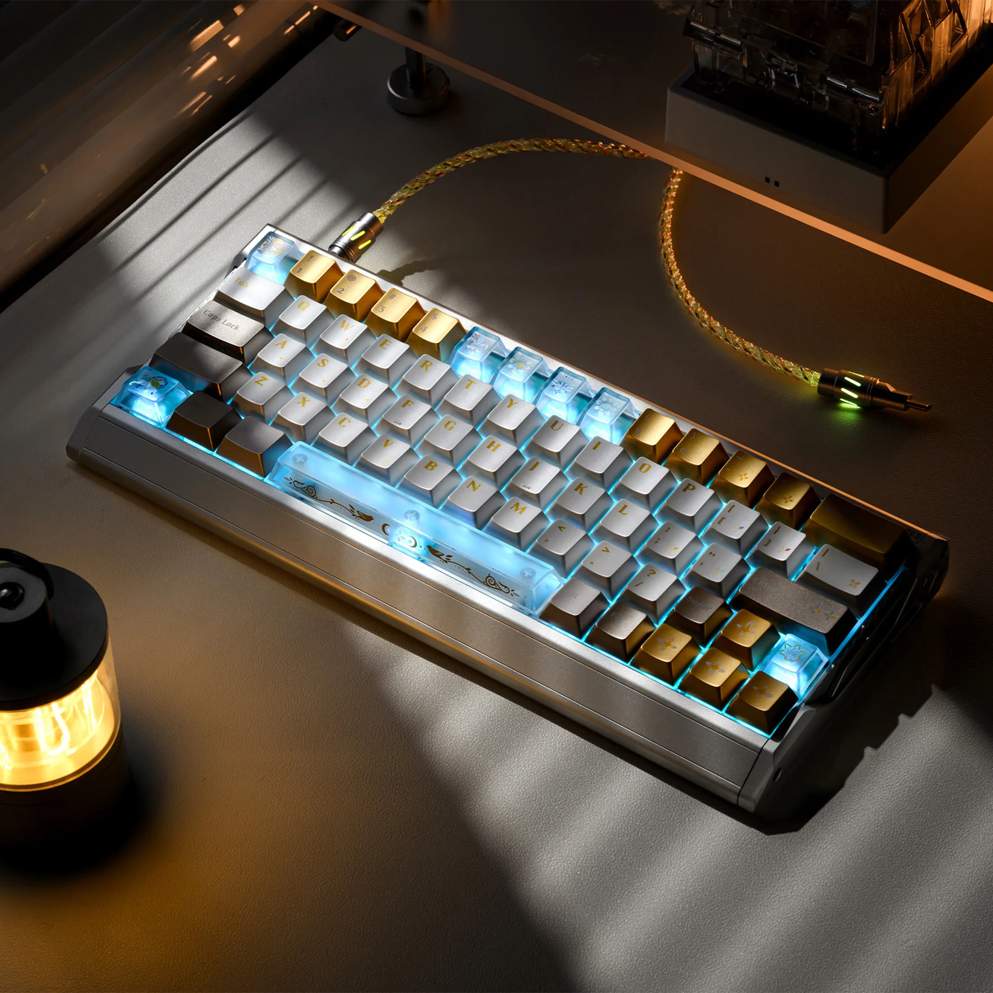 Фото Набор клавиш XVX Stained Glass Cherry Profile PBT+PC, 181 клавиша, с перламутровым покрытием, призматическими деталями и акцентами, украшенными муассанитом №2