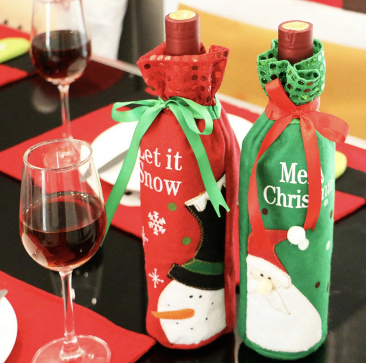 

Wechoice Christmas Decoration Crafts for Home Christmas Dinner Wine Bottle Costume Santa Stocking Christmas Gifts New Year Decor