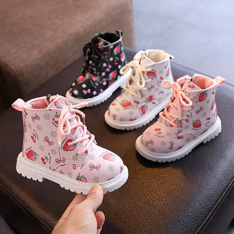 

Sweet Strawberry Print Girls Boots Winter Warm Plush Ankle Boots Rubber Waterproof Snow Boots British Baby Girl Princess Shoes