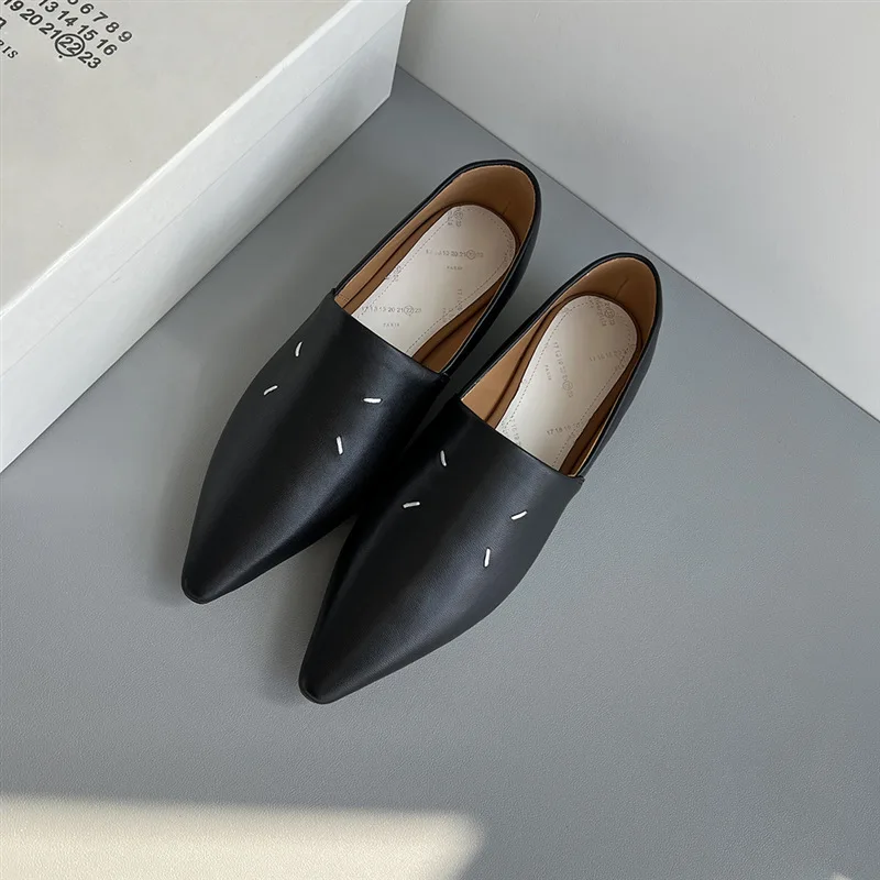 

MM6 Pointy Wrap toe Flat Shoes Real Leather Women Japanese-style kitten face chunky Heel Casual Formal Loafers Britain Shoes