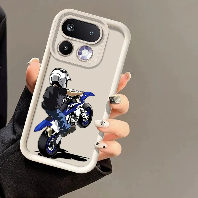 Фото Гибкий силиконовый чехол для Realme 16 Pro 16T 5G, защитный чехол с ударопрочным принтом Motocyber. №3