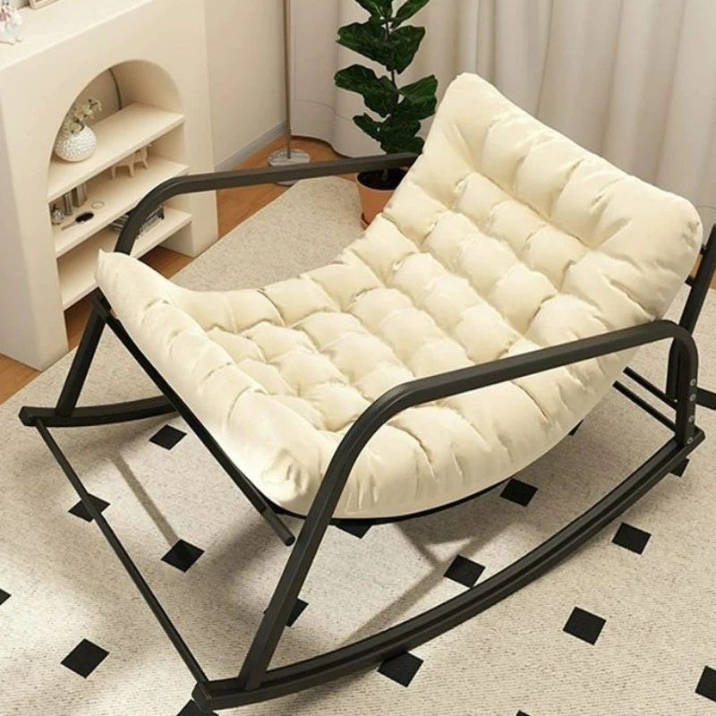 Рисунок 3 - Эргономичный шезлонг для гостиной