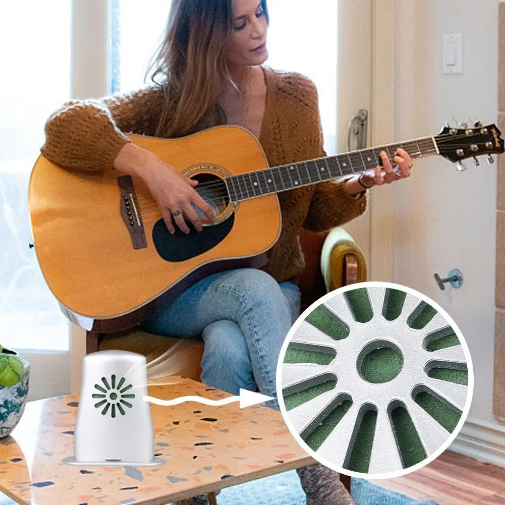 

Portable Guitar Soundhole Humidifier Acoustic Guitar Sound Hole Anti Drying Cracking Atomizer Guitar Moisture Instrument Care