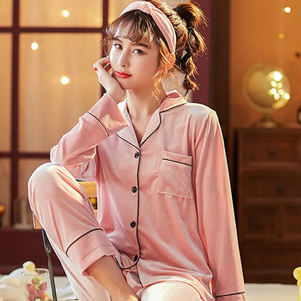 

And Winter comfortable Couples Simple Fashion Design Plus Size Korean Homewear Golden velvet Women Sleepwear Pajama set