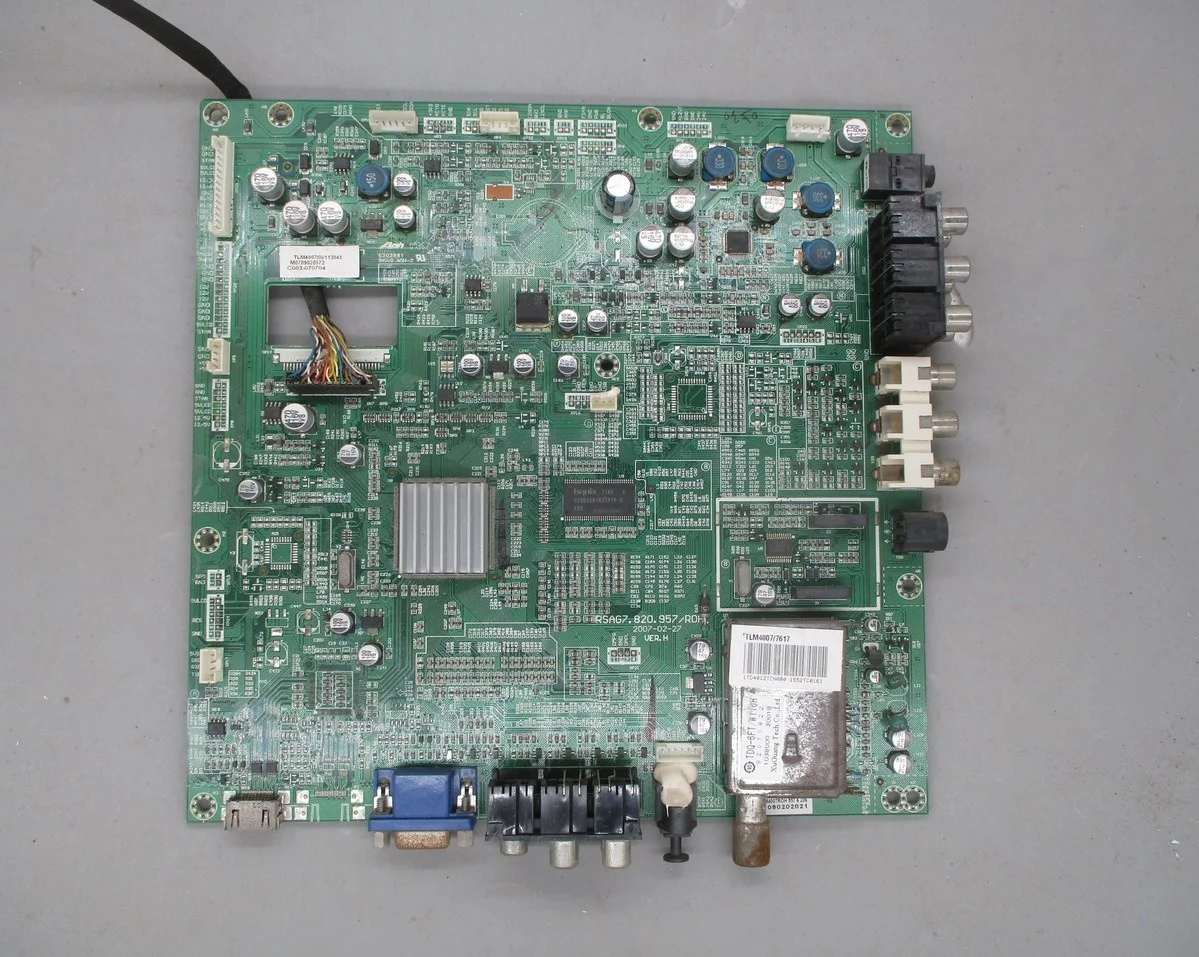 

Disassemble the main board rsag7 of for Hisense tlm4007 (0) 113045 820.957 screen lta400wt-l17