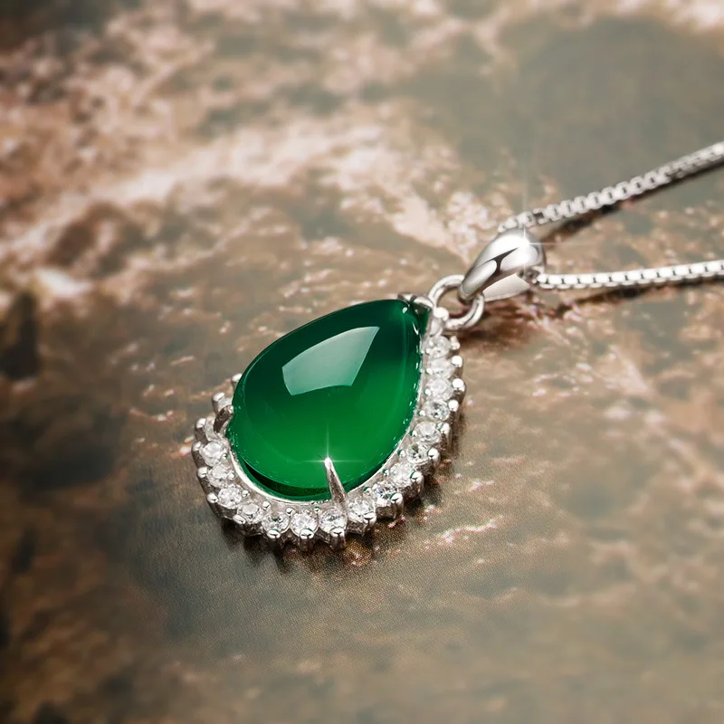 

925 Sterling Silver Necklace Green Emerald Pendant Chalcedony Pendant Necklace Jewelry Emerald Gemstone Pendants Females Girls
