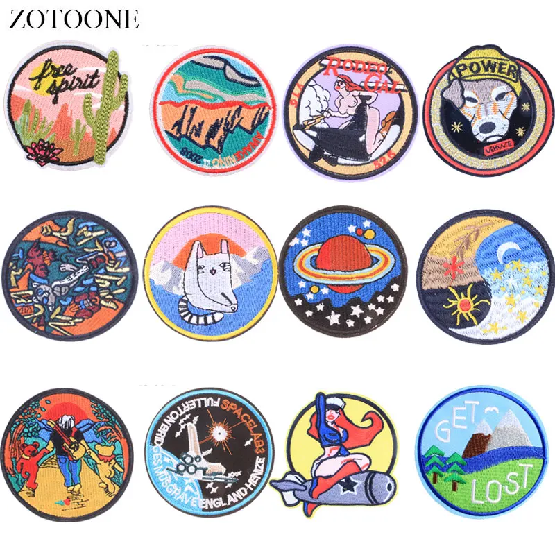 

ZOTOONE Round Patches Dog Planet Diy Stickers Iron on Clothes Heat Transfer Applique Embroidered Applications Cloth Fabric G