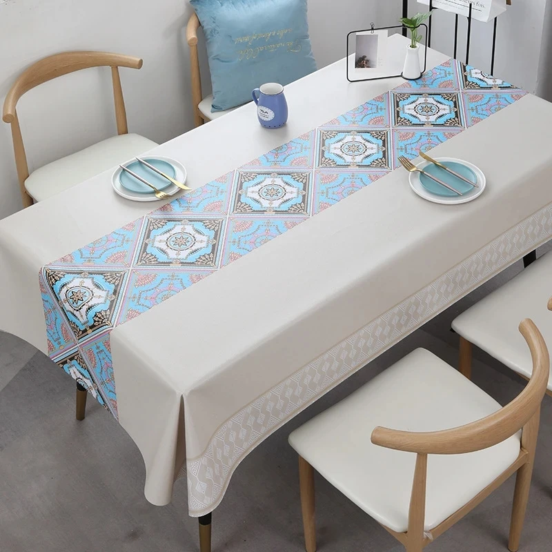 

Waterproof Dinning Table Cover--9BT