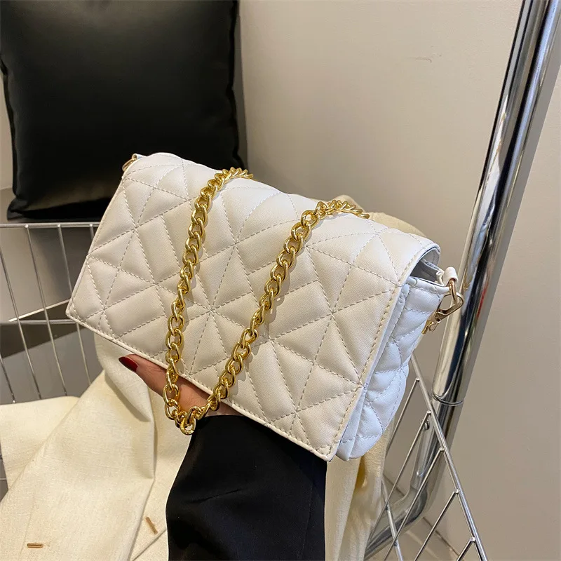 

Однотонная женская сумка на цепочке, дизайнерские Роскошные дамские сумочки с алмазным узором, модные сумки через плечо из искусственной к...