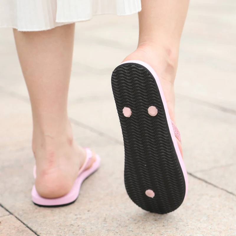 Slippers Women Summer Fashion Outdoor Solid Color Flip Flops Breathable Wear-resistant Clip Toe Beach Sandals Female Slides