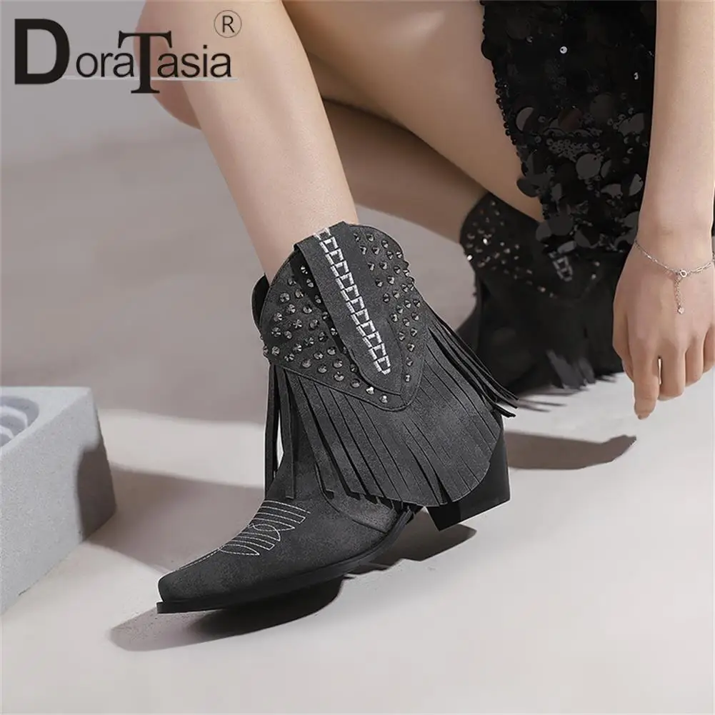 Brand New Ladies Embroider Rivet Fringe Cowgirl Boots Fashion Chunky High Heels Ankle Boots Women Casual Retro Woman Shoes