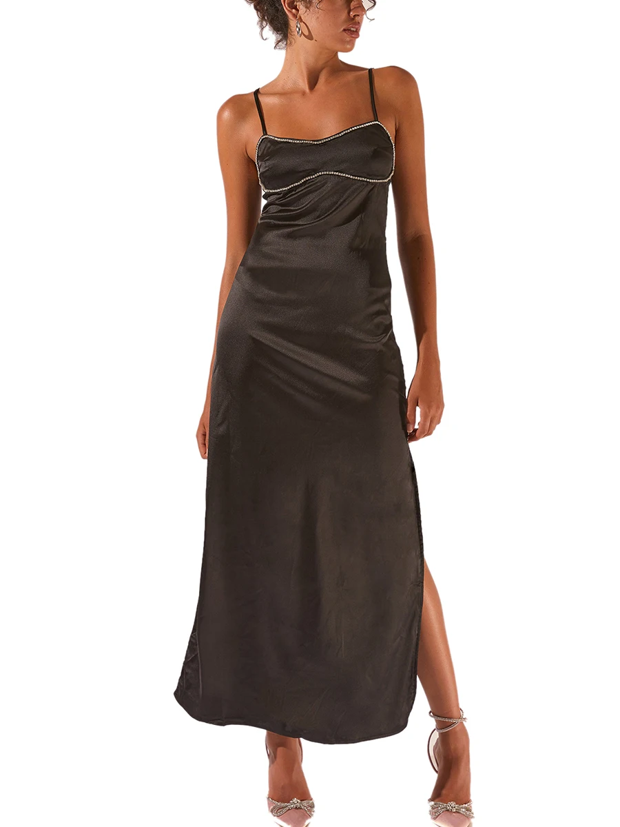 

Женское летнее длинное платье на бретельках без рукавов с разрезом сбоку