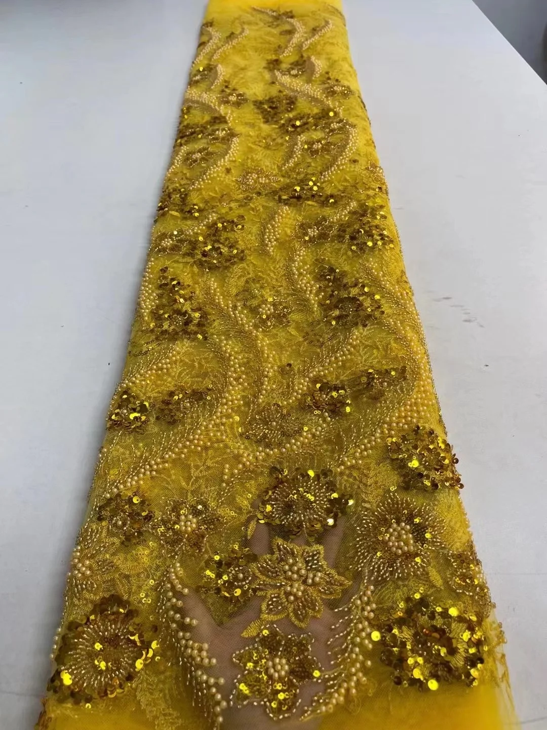 

African yellow Sequins Lace Fabric 2022 5 Yards High Quality French Nigerian Groom Lace Fabric For Sewing Dress Wedding Party