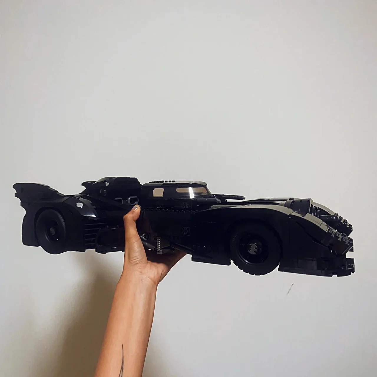 Знаменитый фильм супер машина Moc 76139 барабан 1989 модель Batmob 3306 шт. строительные