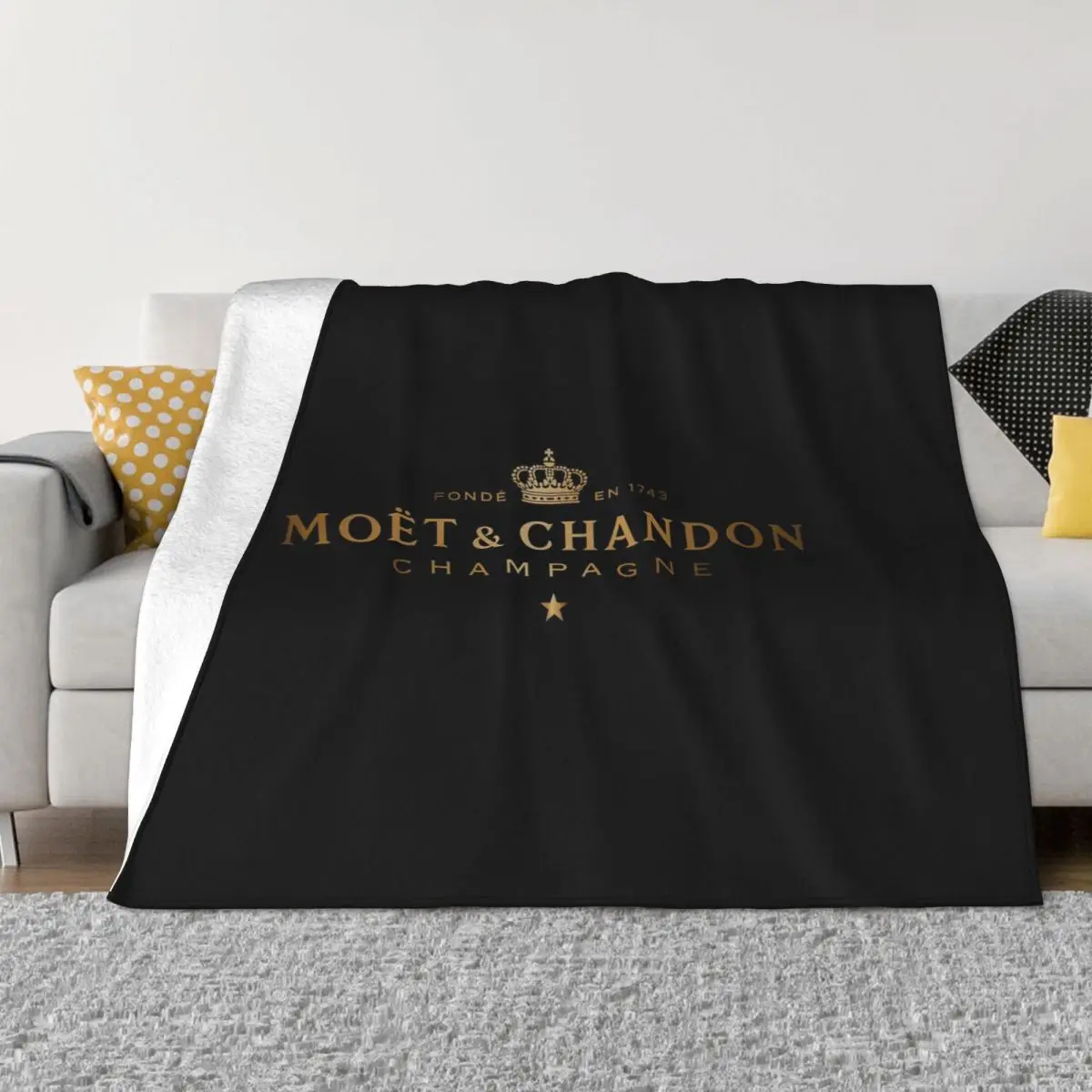 

Moet & Chandon Blanket Coral Fleece Plush Printed Champagne Multi-function Super Soft Throw Blanket for Bedding Outdoor Quilt