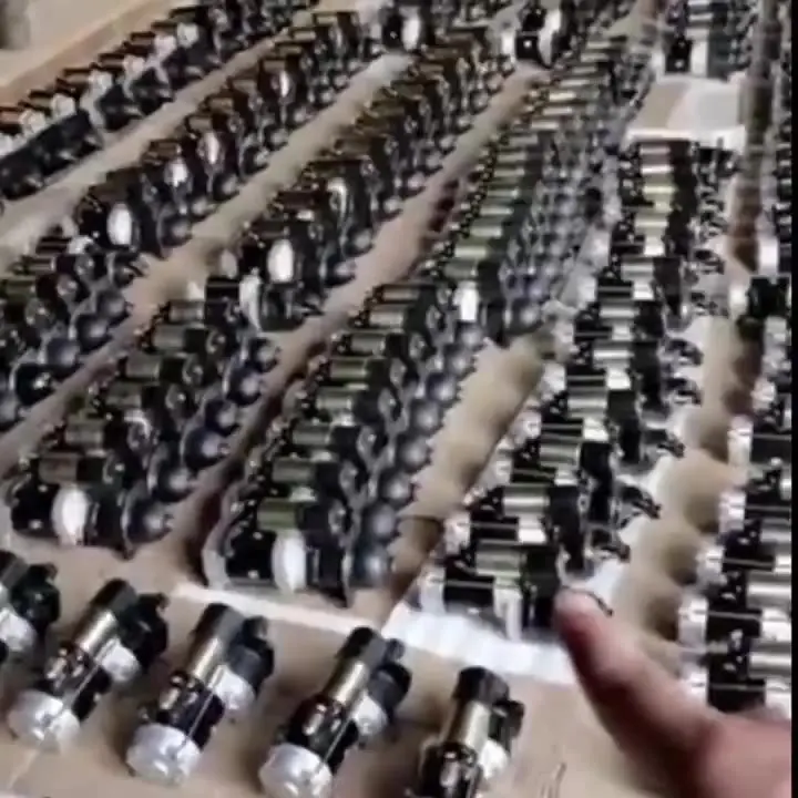 

For HOWO SINOTRUK spare parts engine parts starter VG1560090001