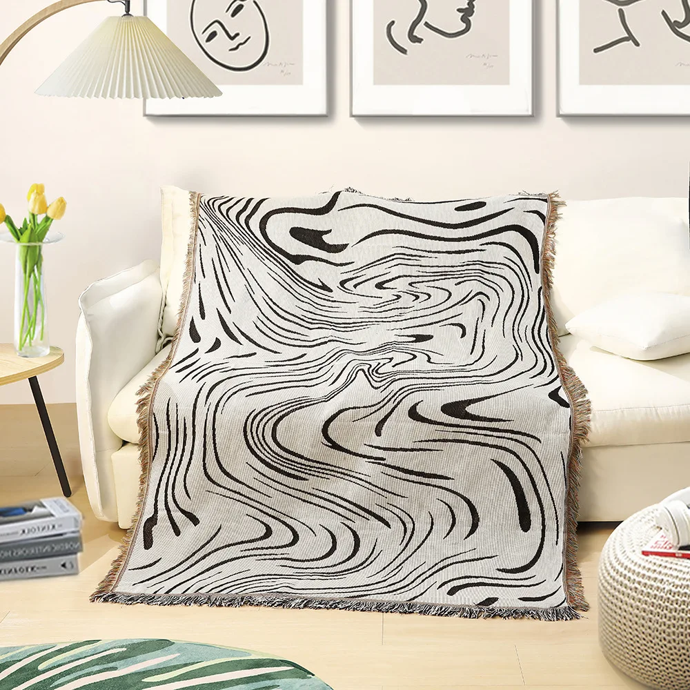 Черно-белое плетеное покрывало в американском стиле для дивана декоративное