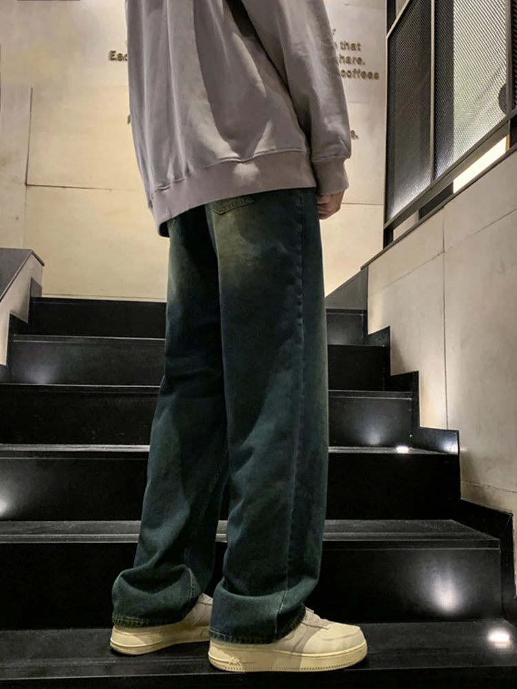 Men's Trend High Street Loose Straight Tube Jeans American Retro Loose Grinding White Old Trousers Brand Men Ins -cloth Hot Sale