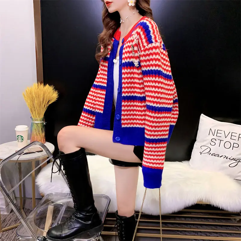 Женский кардиган свитер новинка 2022 в клетку женский небольшой очаровательный