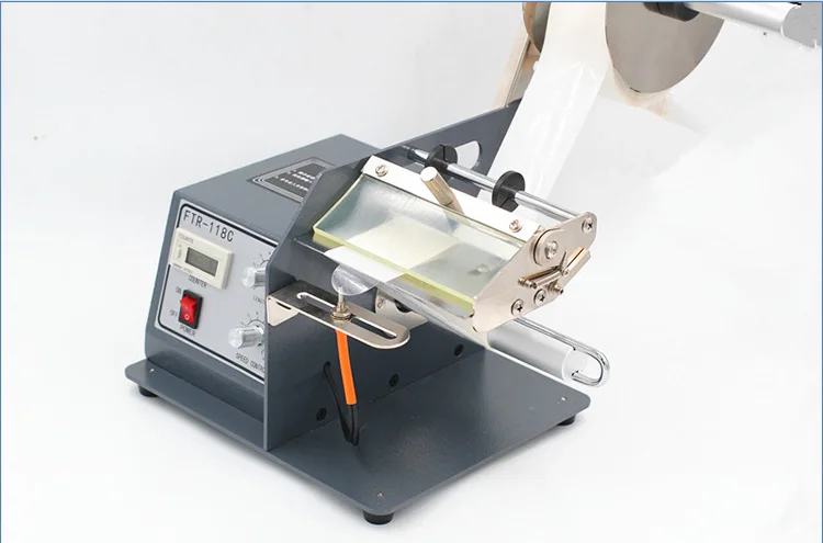 Автоматическая машина для зачистки этикеток FTR-118C прозрачных из оптического