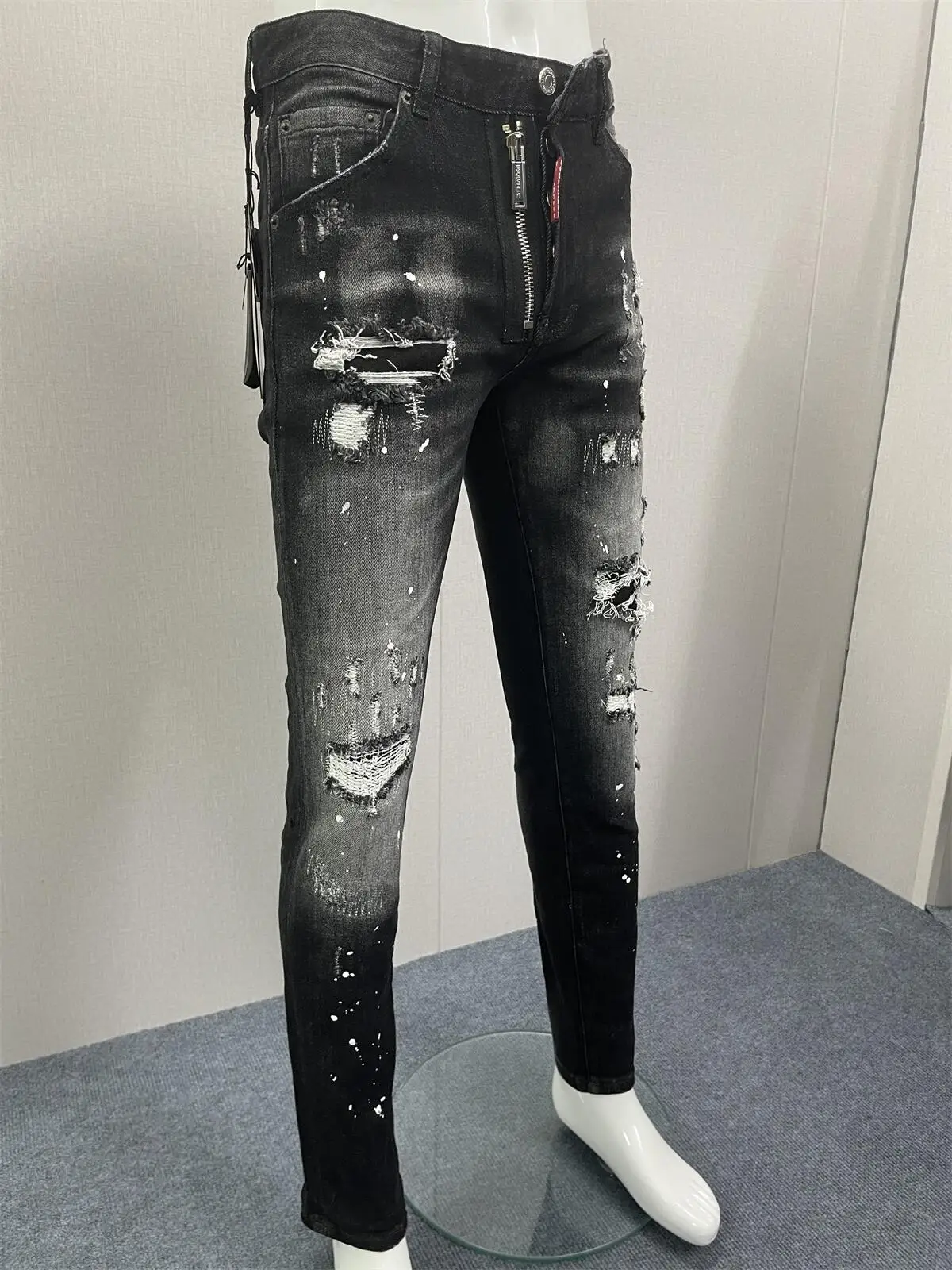 

2023 Spring/Summer New D2 Jeans Fashion Men's Washed and Worn Hole Patches Paint 3D Cutting Small Feet Black Denim Pants Men