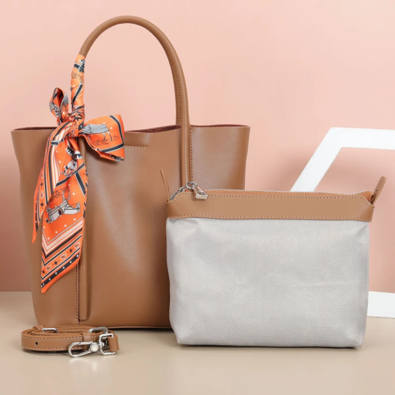 New Women's Tote Bag Fashion Trend High-quality Genuine Leather One Shoulder Messenger Bag High-capacity Luxury Bucket Handbags
