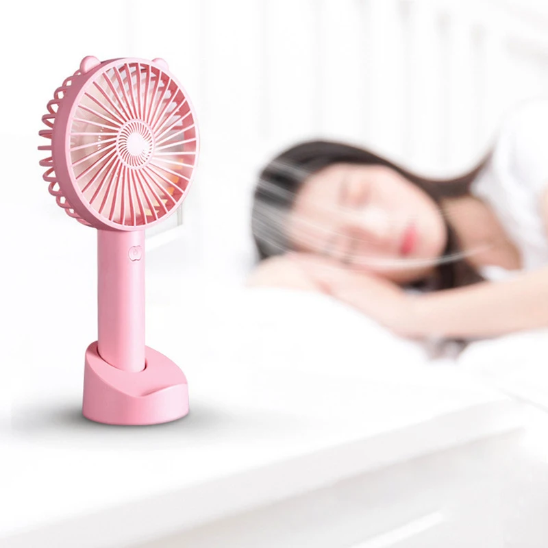 A Summer Three-Gear Adjustment Noiseless Small Fan Mobile Phone Bracket Neutral Left and Right Shaking Head |