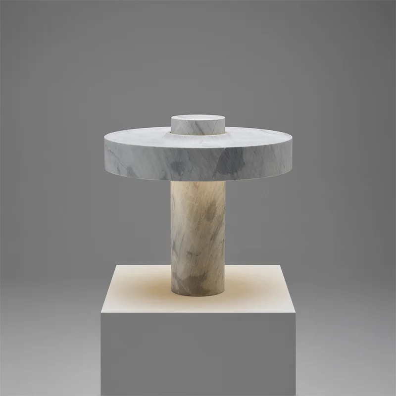 

Современный индивидуальный светильник, роскошное искусство, Мраморная гостиная, выставочный зал, креативная дизайнерская простая настольная лампа для учебы