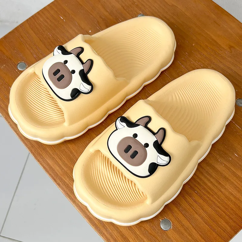 Women Summer Slippers Dairy Cattle Soft Thick Bottom Slides Home Anti-Slip Bathroom Massage Slippers Girl Campus Beach Sandals
