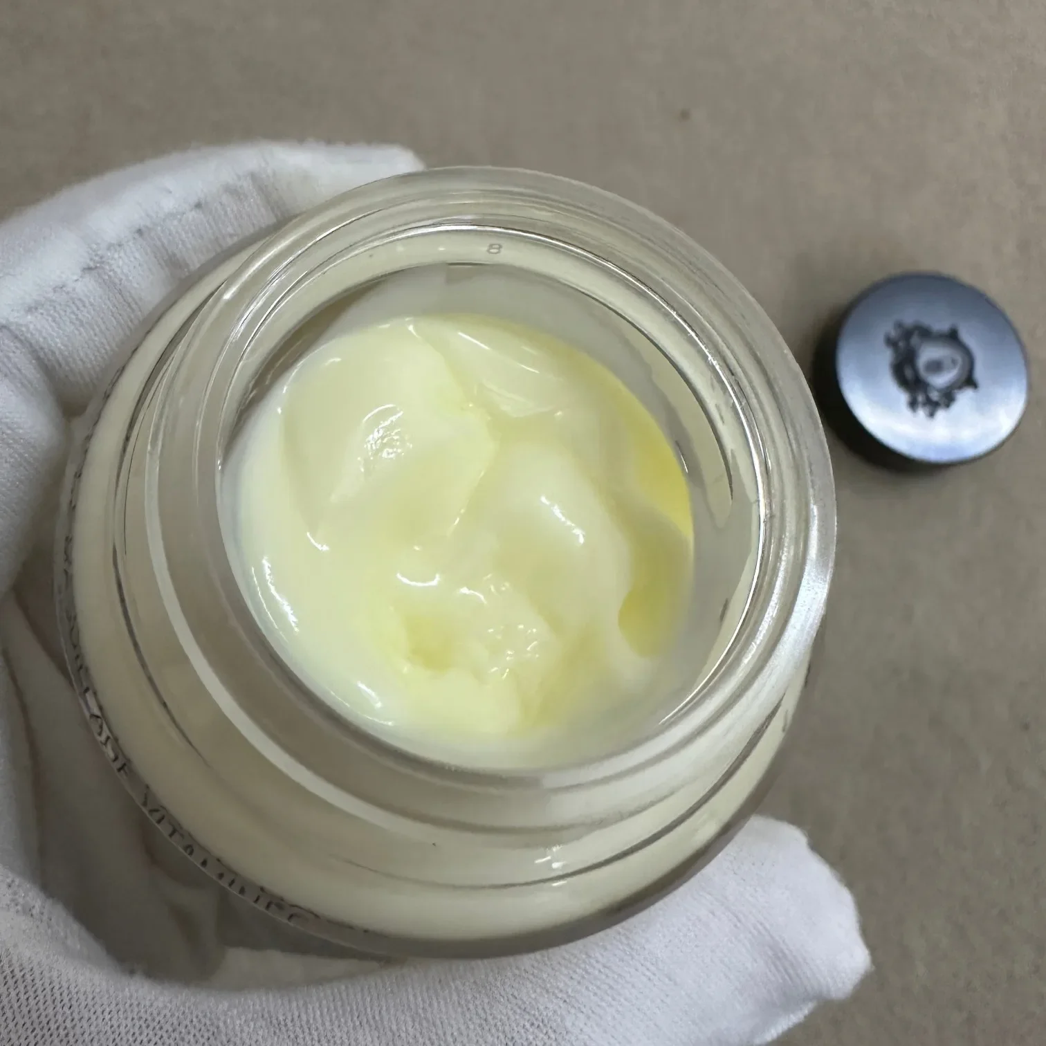 

Оптовая продажа, новый витаминный крем, основа для макияжа Vitaminee, увлажняющий крем-основа для макияжа для женщин, высокое качество + подарок