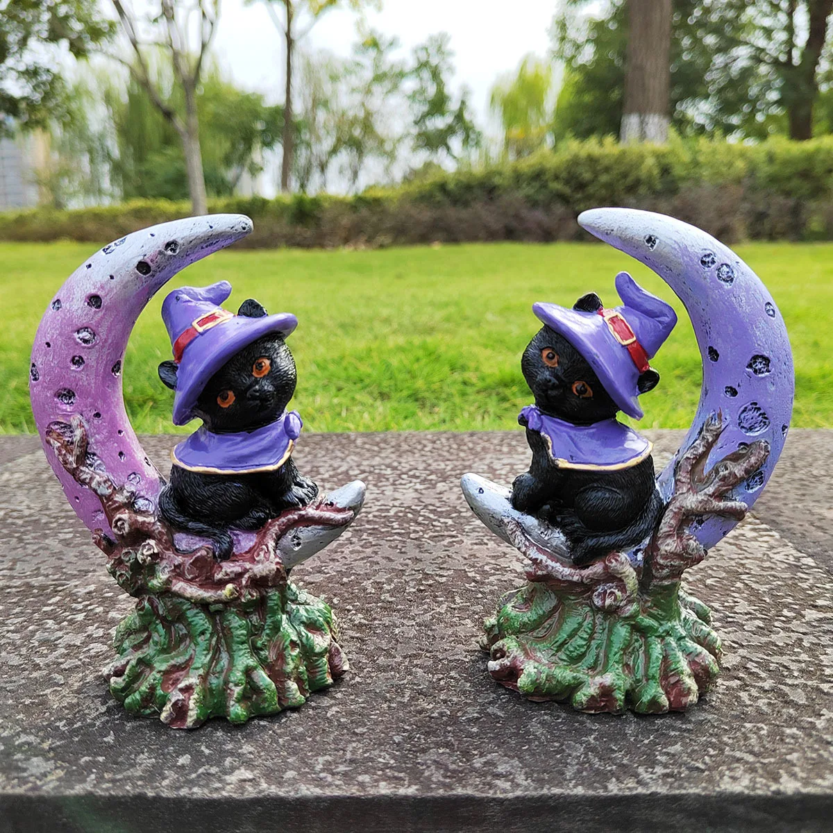 

New crescent cat sculpture resin handicraft ornaments home decoration Halloween ornaments gift