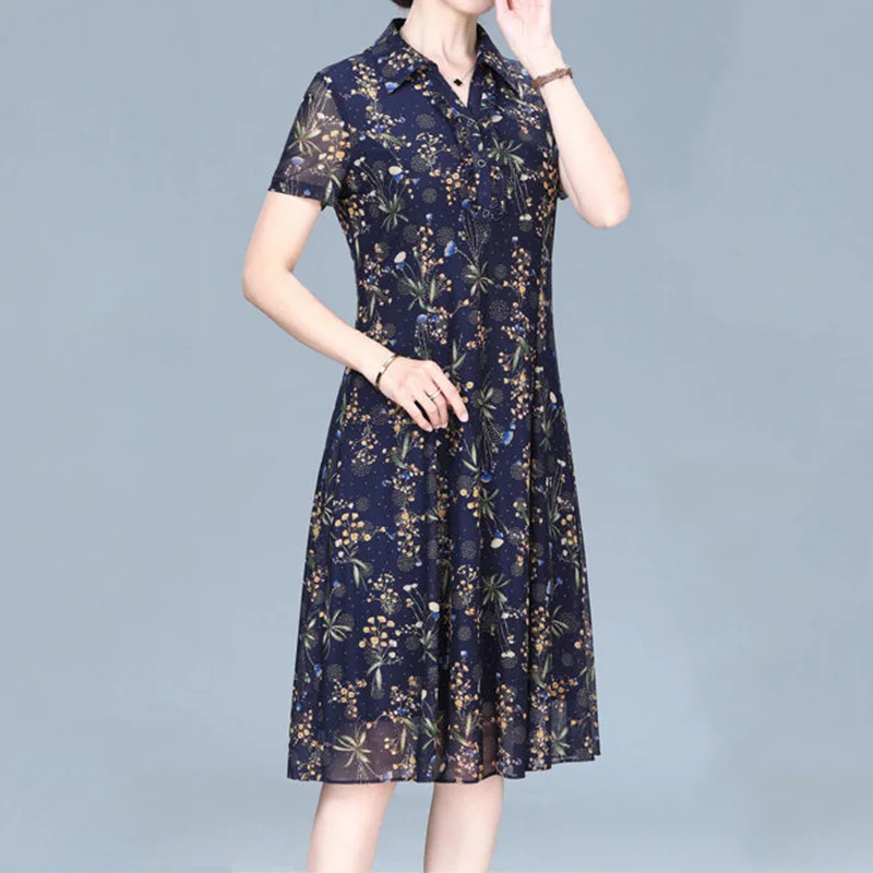 Рисунок 2 - Женское ТРАПЕЦИЕВИДНОЕ ПЛАТЬЕ средней длины