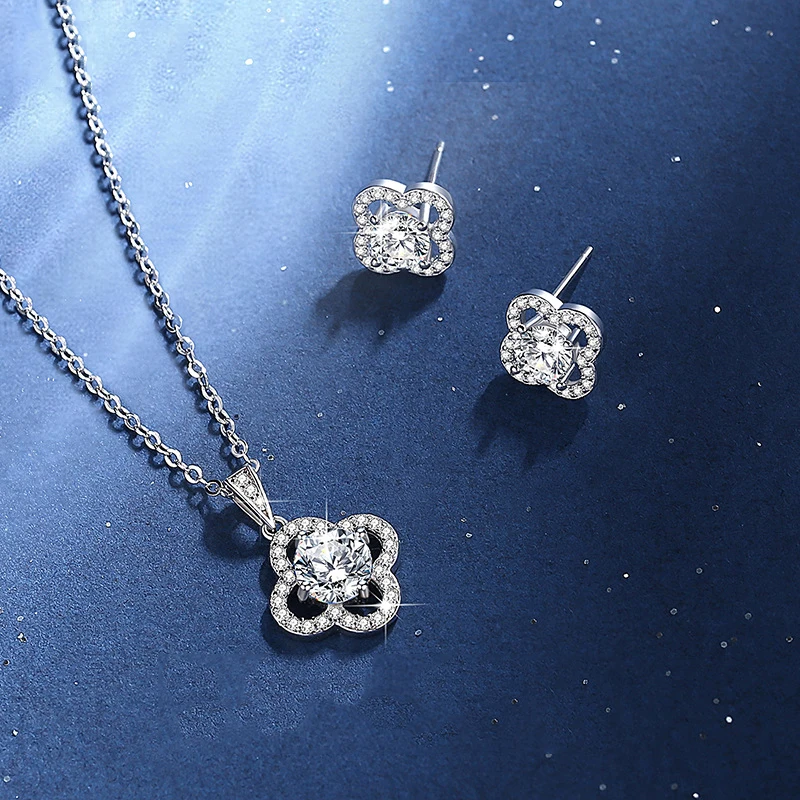 

Clover Moissanite Luxury Designer 925 Sterling Silver Jewlery Sets Korean Necklace Stud Earings for Women Girls Aesthetic Gift