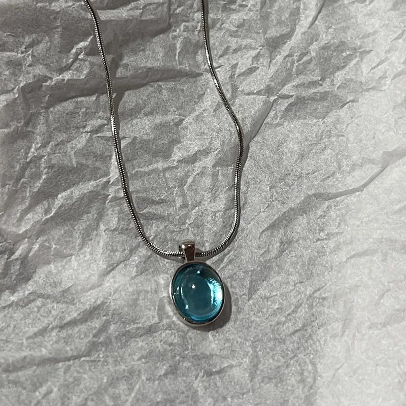 Женское ожерелье с подвеской в виде капли воды