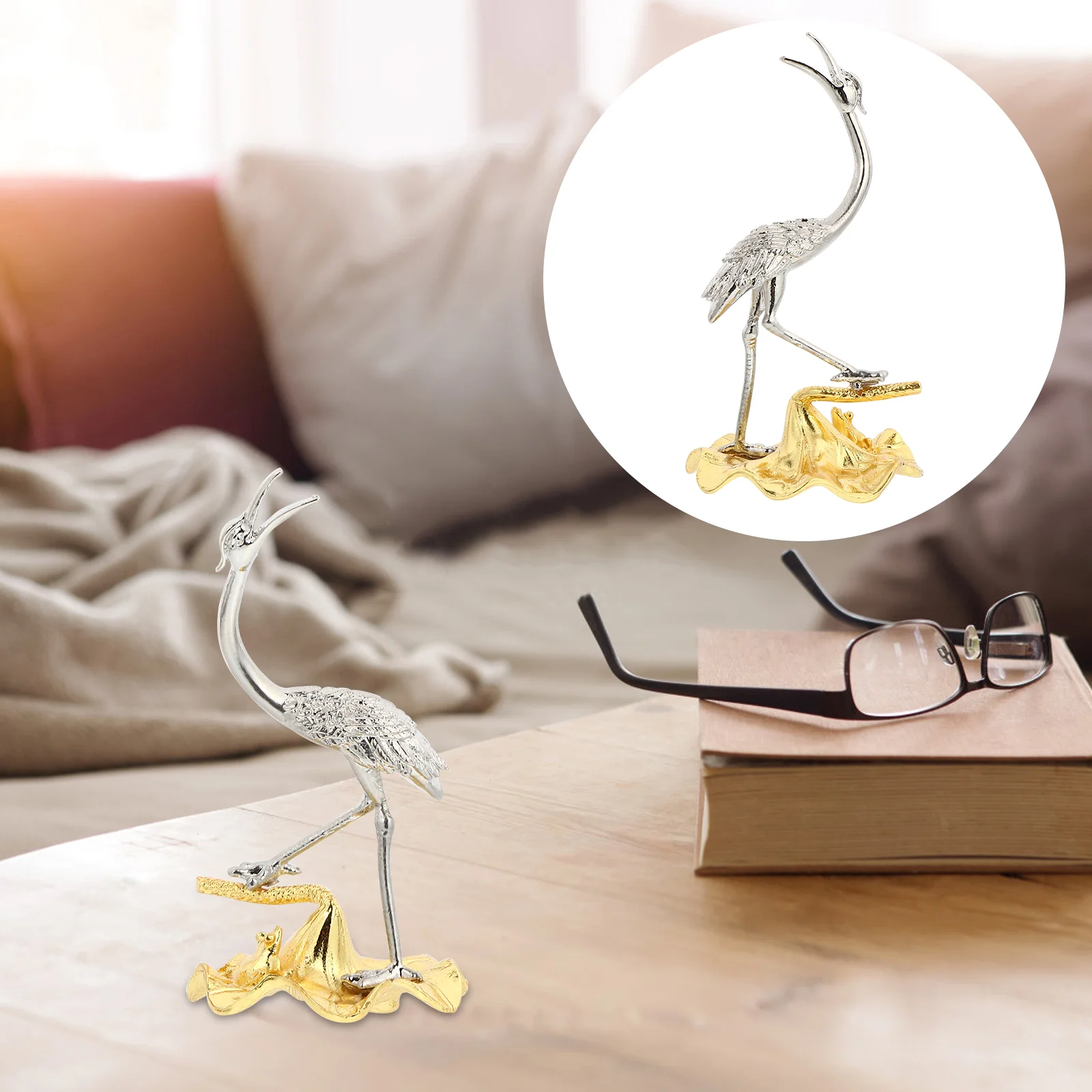 

1Pc Iron Crane Bird Figurines Table Decor Ornament Crane Bird Statue Sculpture Standing Metal Patina Decor