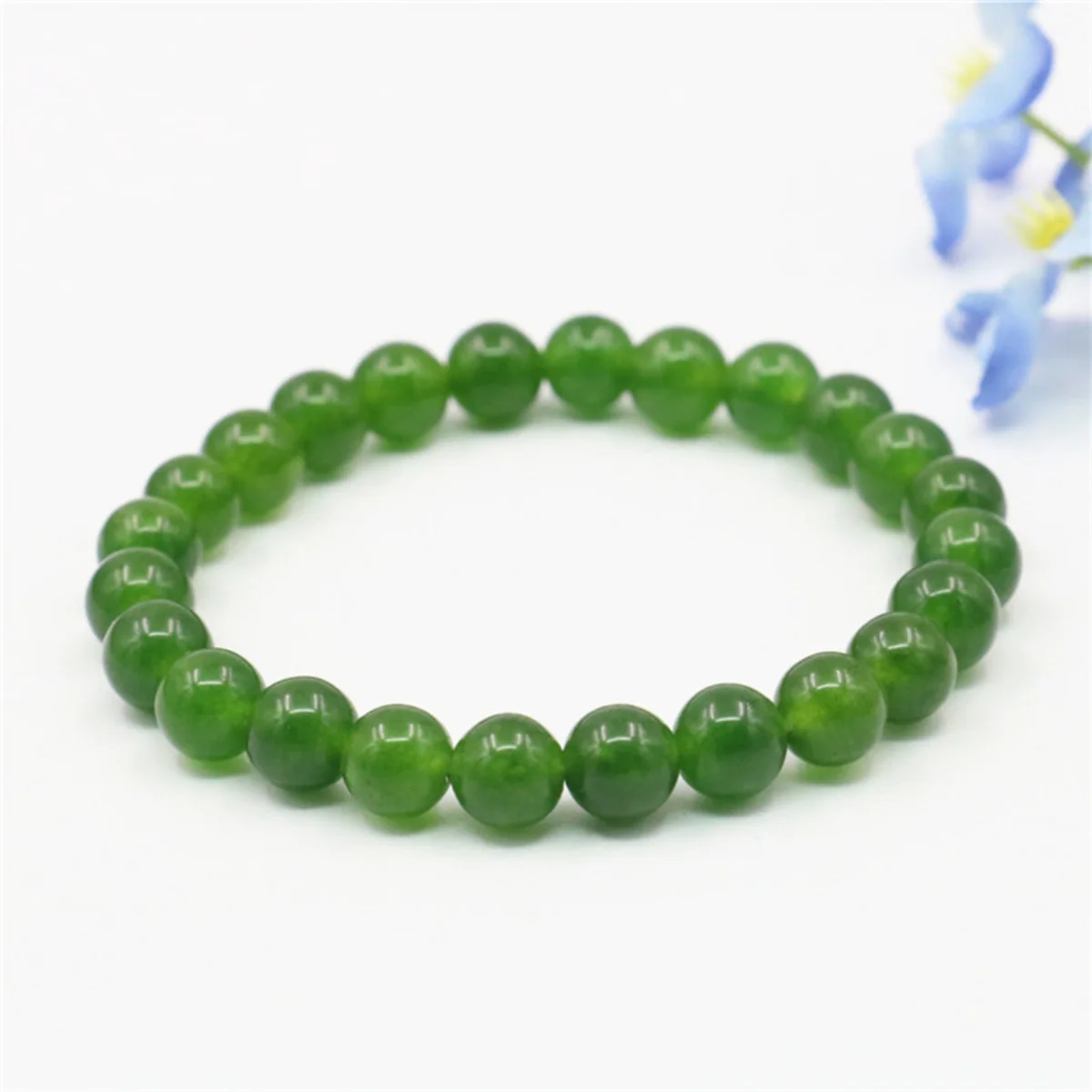 

8mm Round Green Emeralds Jades Chalcedony Bracelet Women Girls Natural Stone Elastic Hand Ornament Fashion Jewelry Making Design