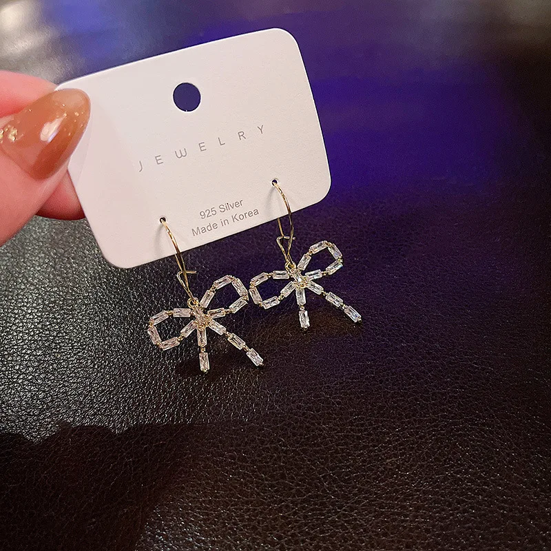 

2021 New S925 Silvers Retro Rhinestone Bow Dangle Earrings Female French Exquisite Jewellery for Woman Earrings Metal Fashion