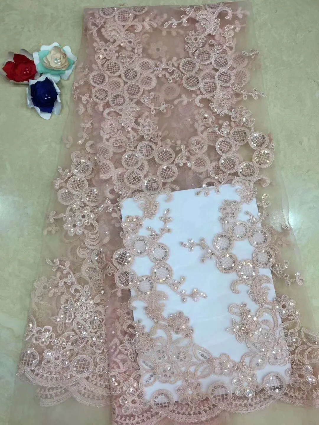 

2021 High Quality African Lace Fabric French Tulle Lace Fabric Appliqued 5 Yards Net Lace For Wedding Dress D62