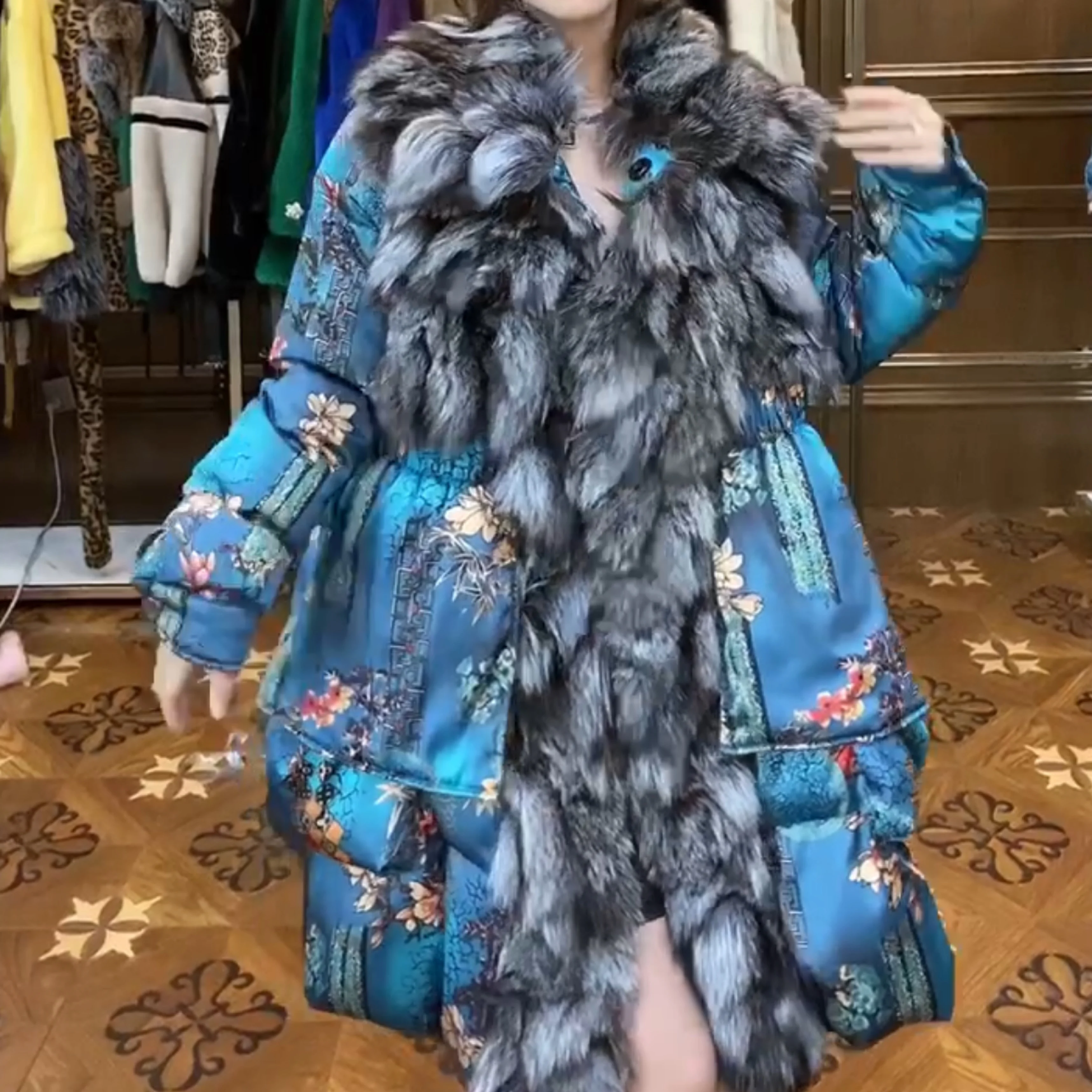 2022 Winter New Faur Fox Fur with White Duck Down Fur Jacket Long-Sleeved Women's Long Warm Slimming Fashion Warm Coat