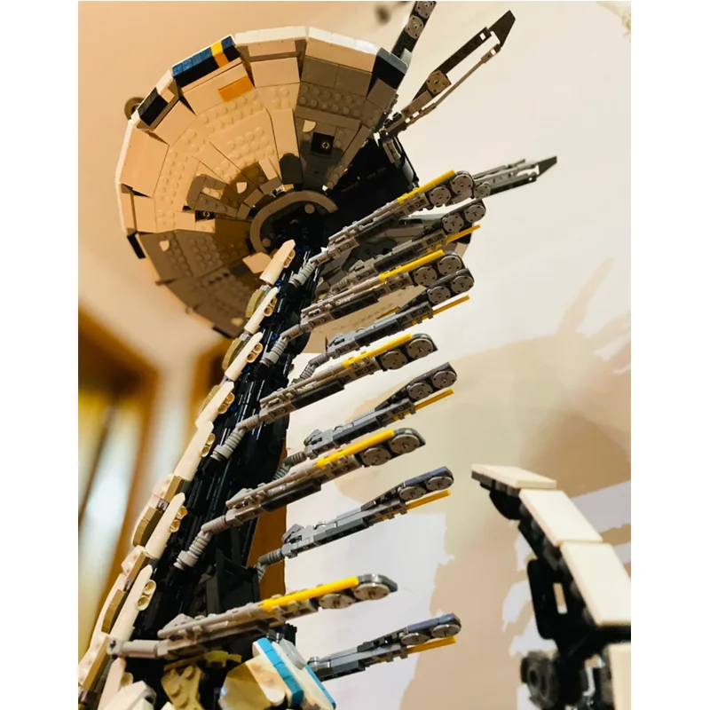 Фото Новинка 2024 года, строительные блоки Horizon Monster Giraffe с длинным вырезом и зверем, 76989, кирпичи для детей, подарочные игрушки для мальчиков №2