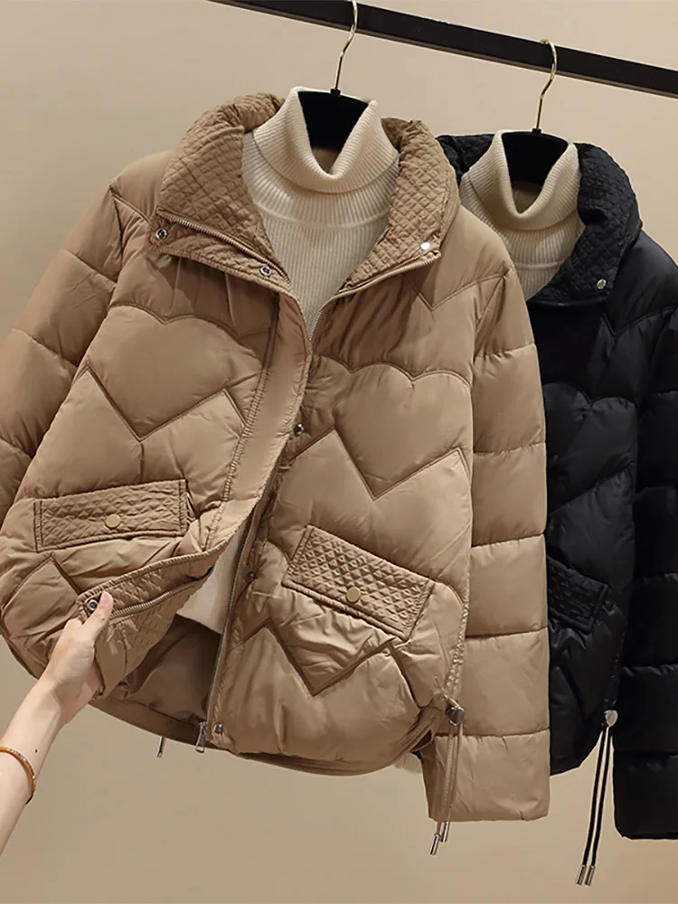 Маленькая женская куртка на хлопковой подкладке новинка зимы 2024 европейские