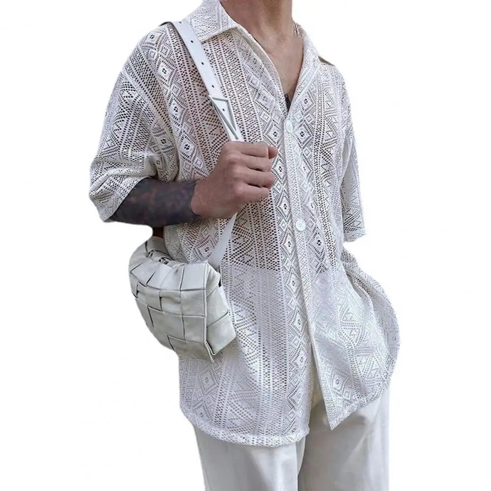 

Кружевная сетчатая Просвечивающая Мужская рубашка 2023, однобортная летняя Однотонная рубашка с отложным воротником и короткими рукавами, мужская одежда