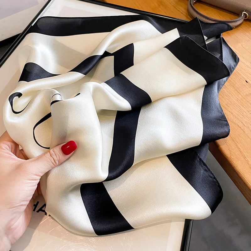 Роскошный фирменный шарф 100% Шелковая бандана Женские квадратные шарфы тутовая