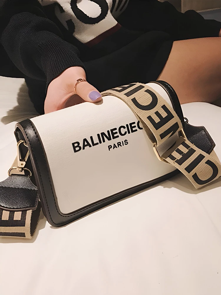 

Сумки на плечо с надписью и широким ремешком, дорожный кошелек, модный нишевой дизайн, маленькие квадратные мессенджеры, женская сумочка